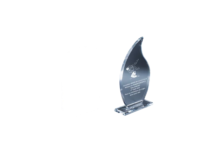 Trophee plexi epaiss 10mm h. 23 cm