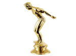 Sujet plastiq or natation ho h.8cm