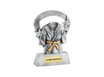 Trophee resine kimono argent h.16 cm