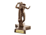 Trophee resine joueur badminton h. 22 cm