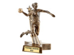 Trophee resine handball femme h. 21 cm
