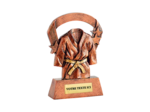 Trophee resine kimono bronze h.16 cm