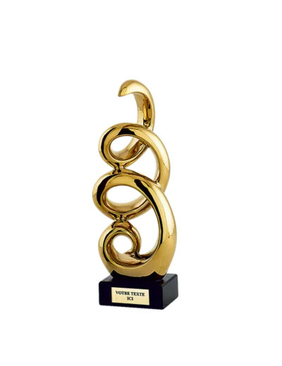 Trophee en ceramique h. 34 cm