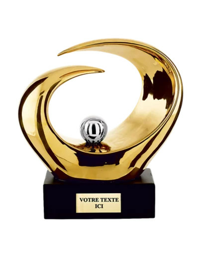 Trophee en ceramique h. 25 cm